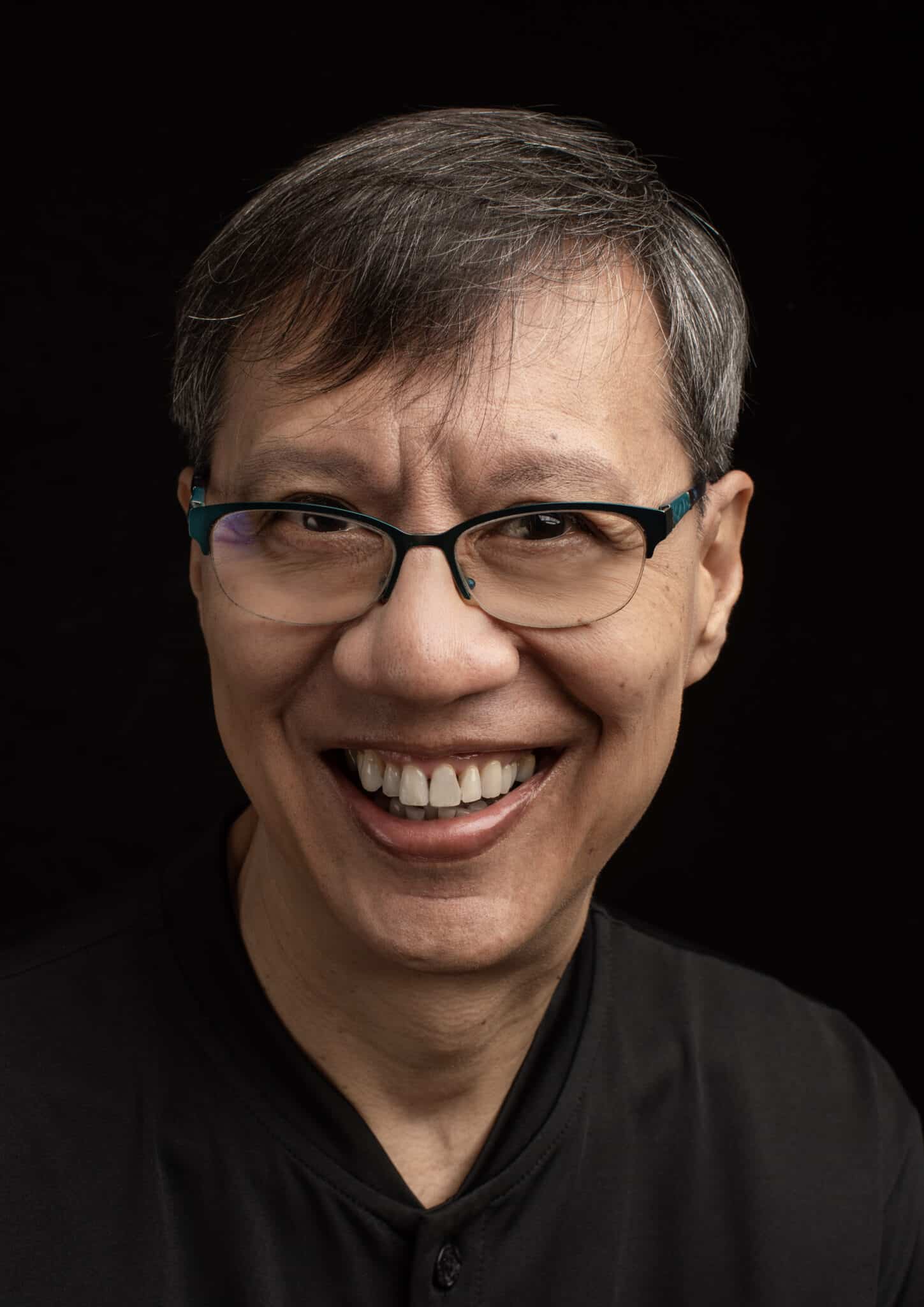 Lawrence Shum - Locutor Ator